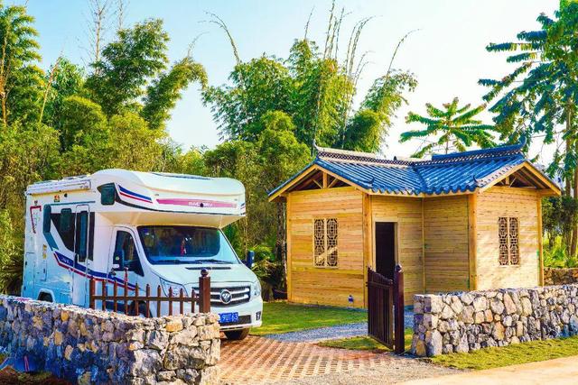 芒市旅居房车营地正式运营